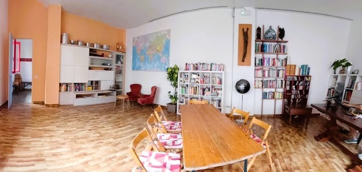 Propriété Airbnb réussie: Three studios in the same detached house à Busto Arsizio