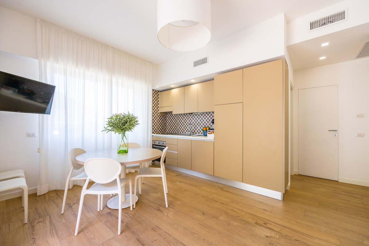 Popular Airbnb listing: Le Terrazze di Santa Tecla - Three-room apartment with terrace in Maiori