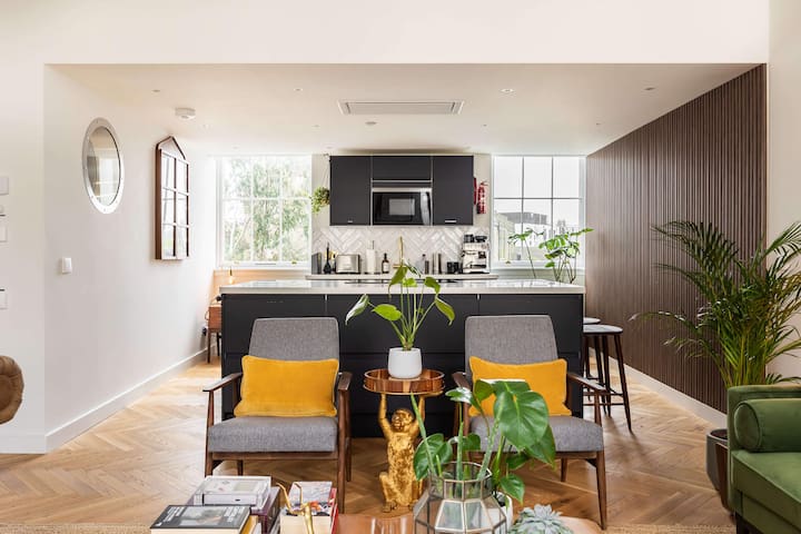 Leith Hospital – A Boutique Family Airbnb in Leith gallery image 3