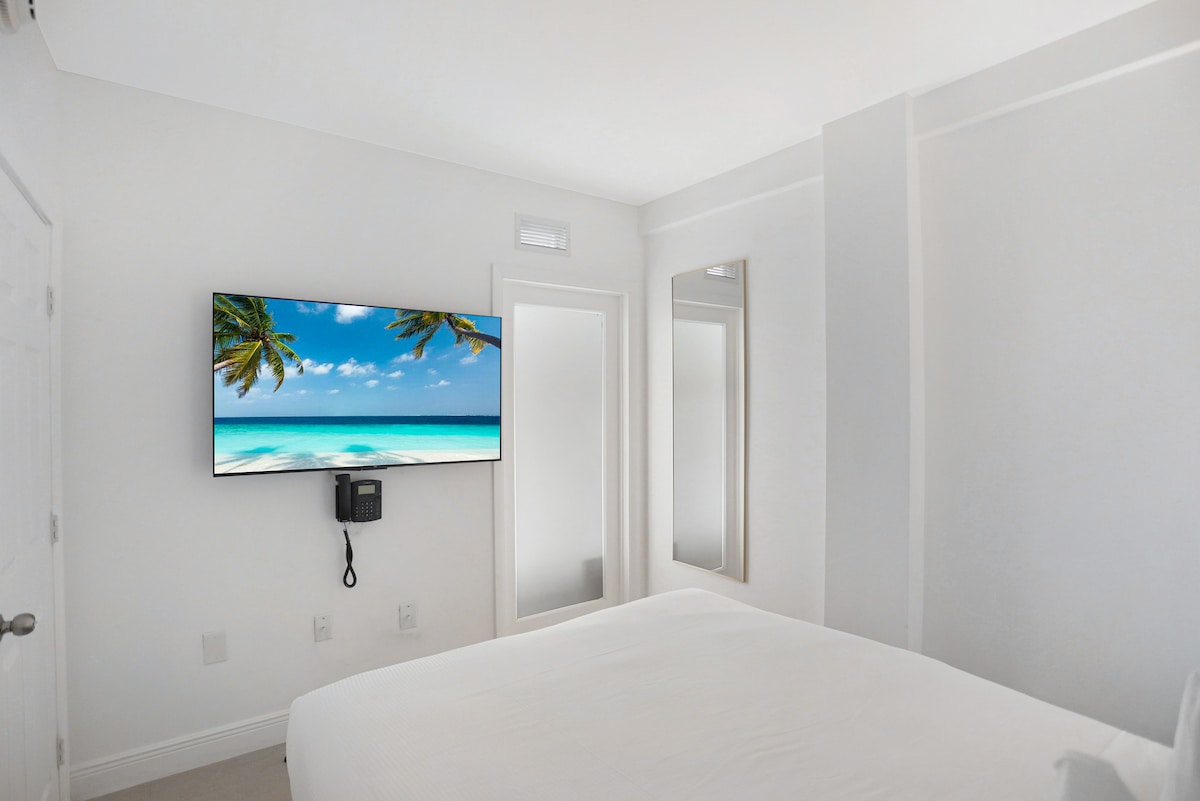Belleza South Beach