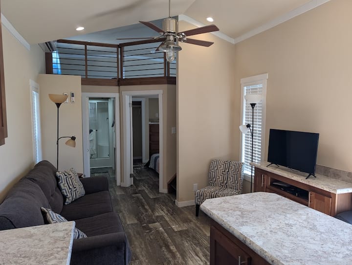 Tiny Home Mountain View - Davis, OK