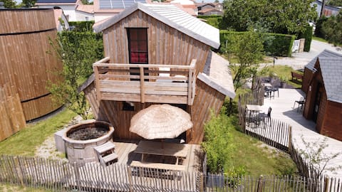 La Cabane Féerique for an unusual stay