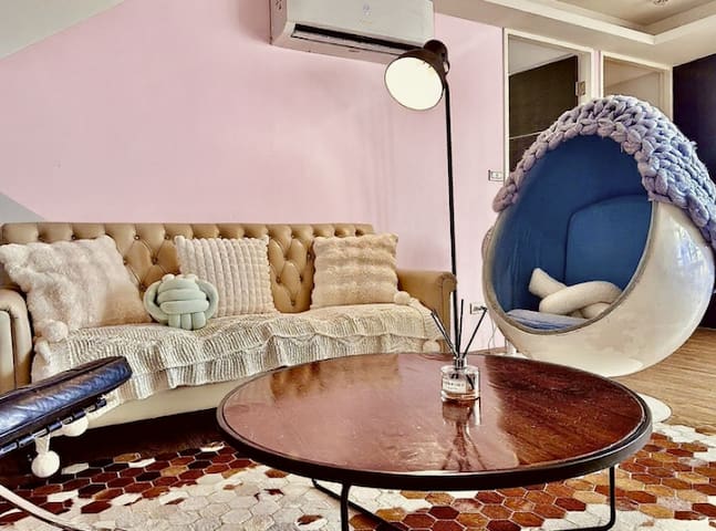 Cozy Light Nest 微光裡的窩居・Oct-discount gallery image 2