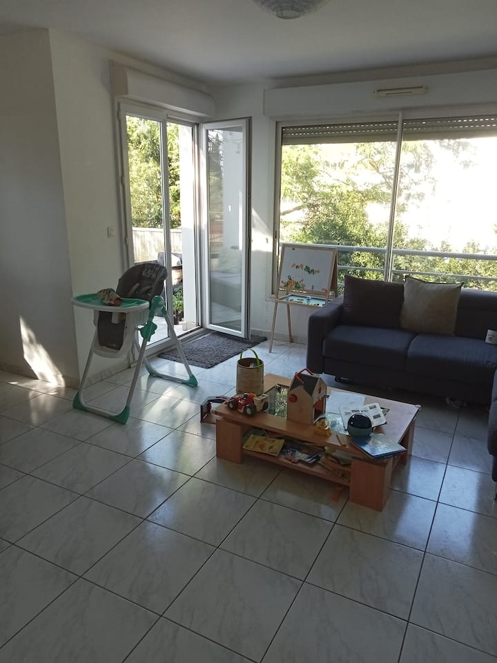 Appart 90m2 - Grande Terrasse - 20 Min De La Plage - Montpellier