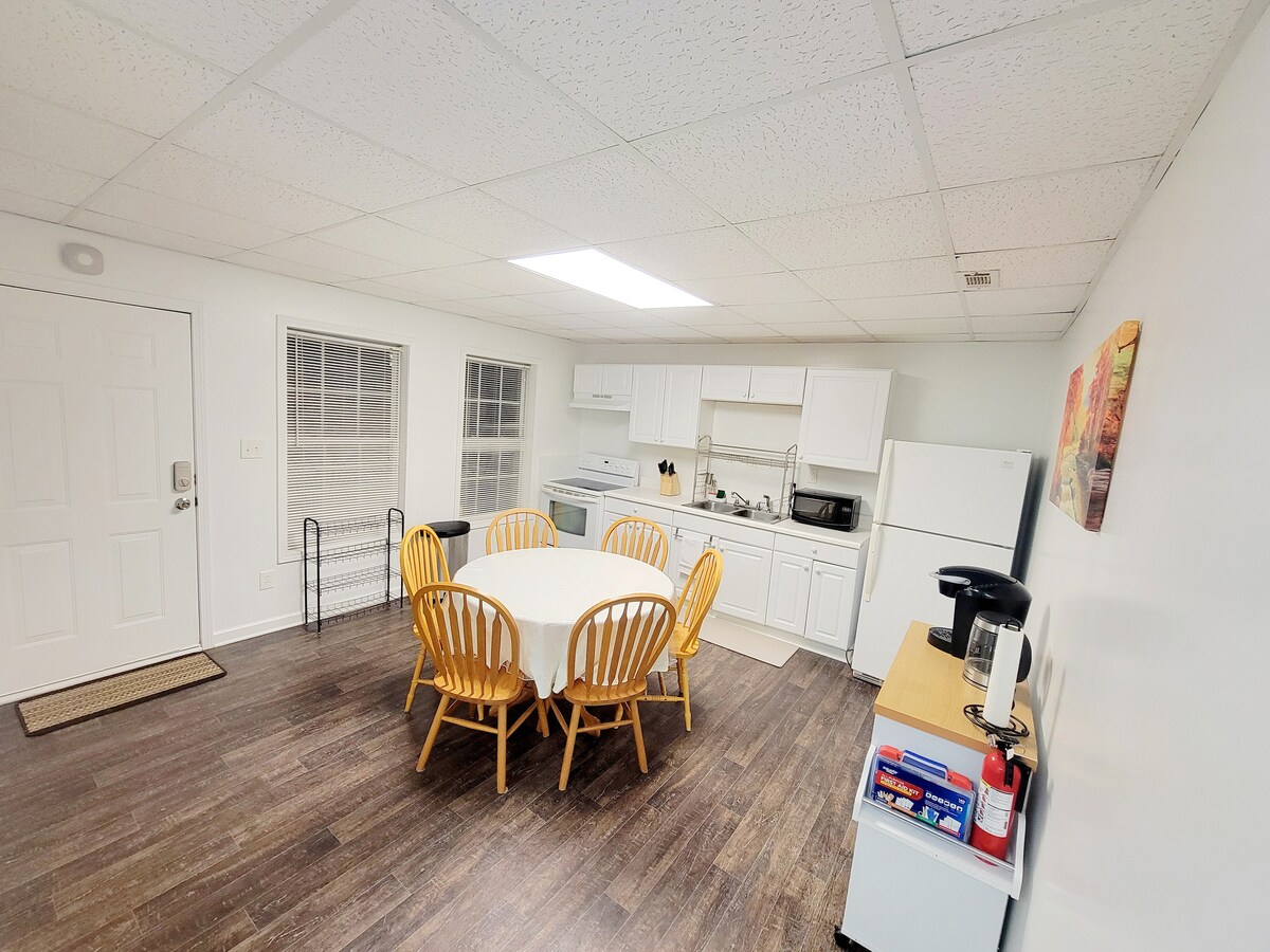 Guest Suite with 3 Bedrooms in Basement