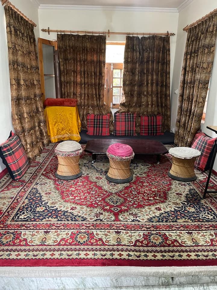 Enchanted Garden Cottage - Srinagar