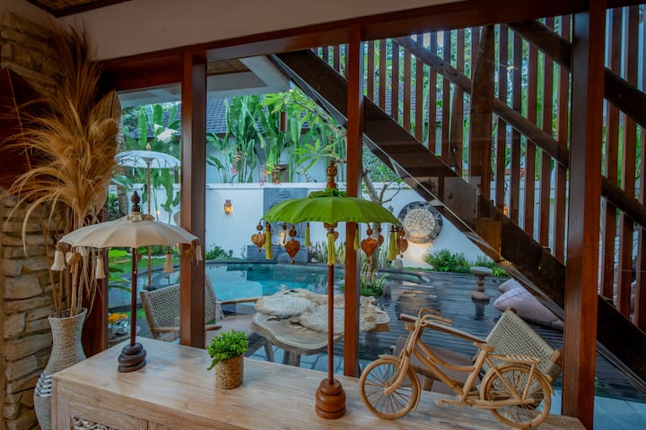 Buddha Barn - Bali
