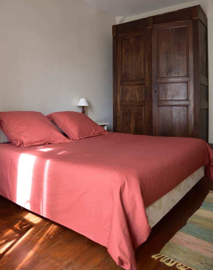 غرفة النوم 1