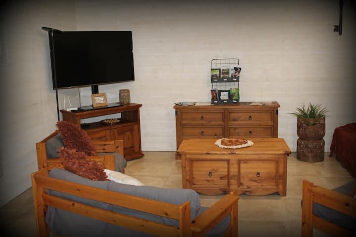 Logement Entier à La Campagne,
 3 Km De Ch-gontier - Château-Gontier
