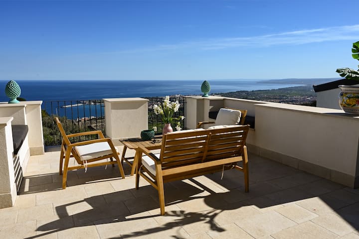 Rocco's Villa - Taormine