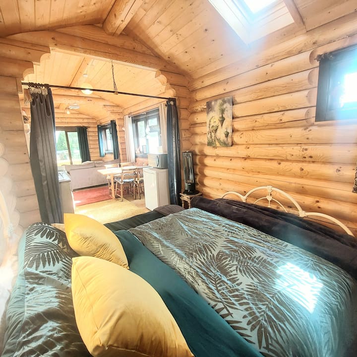The main sleeping area. Curtains can be pulled for privacy. 