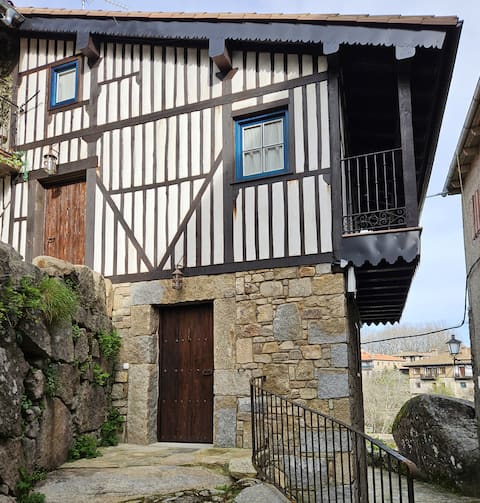 Mural of Castle II, La Alberca