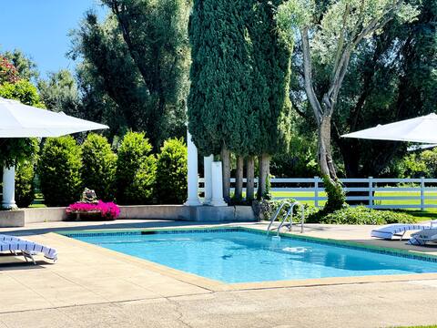 Lodi Vineyard , Pool, River, Kitchenette