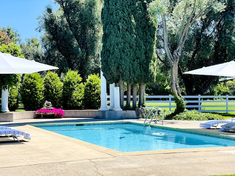 Lodi Vineyard , Pool, River, Kitchenette