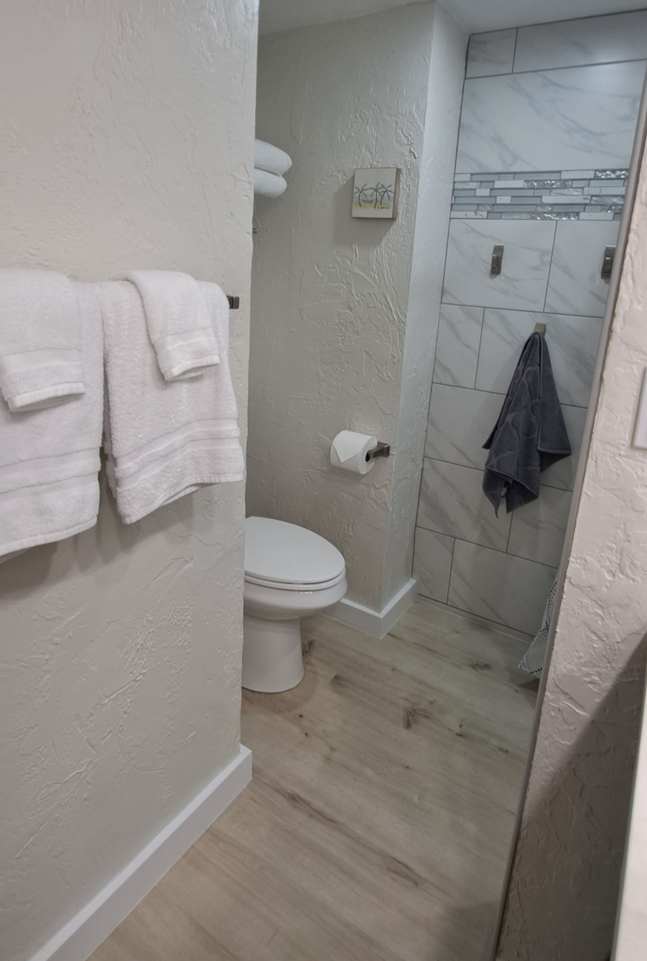 Condo in Lahaina · ★4.99 · 1 bedroom · 2 beds · 1 bath - Image 14