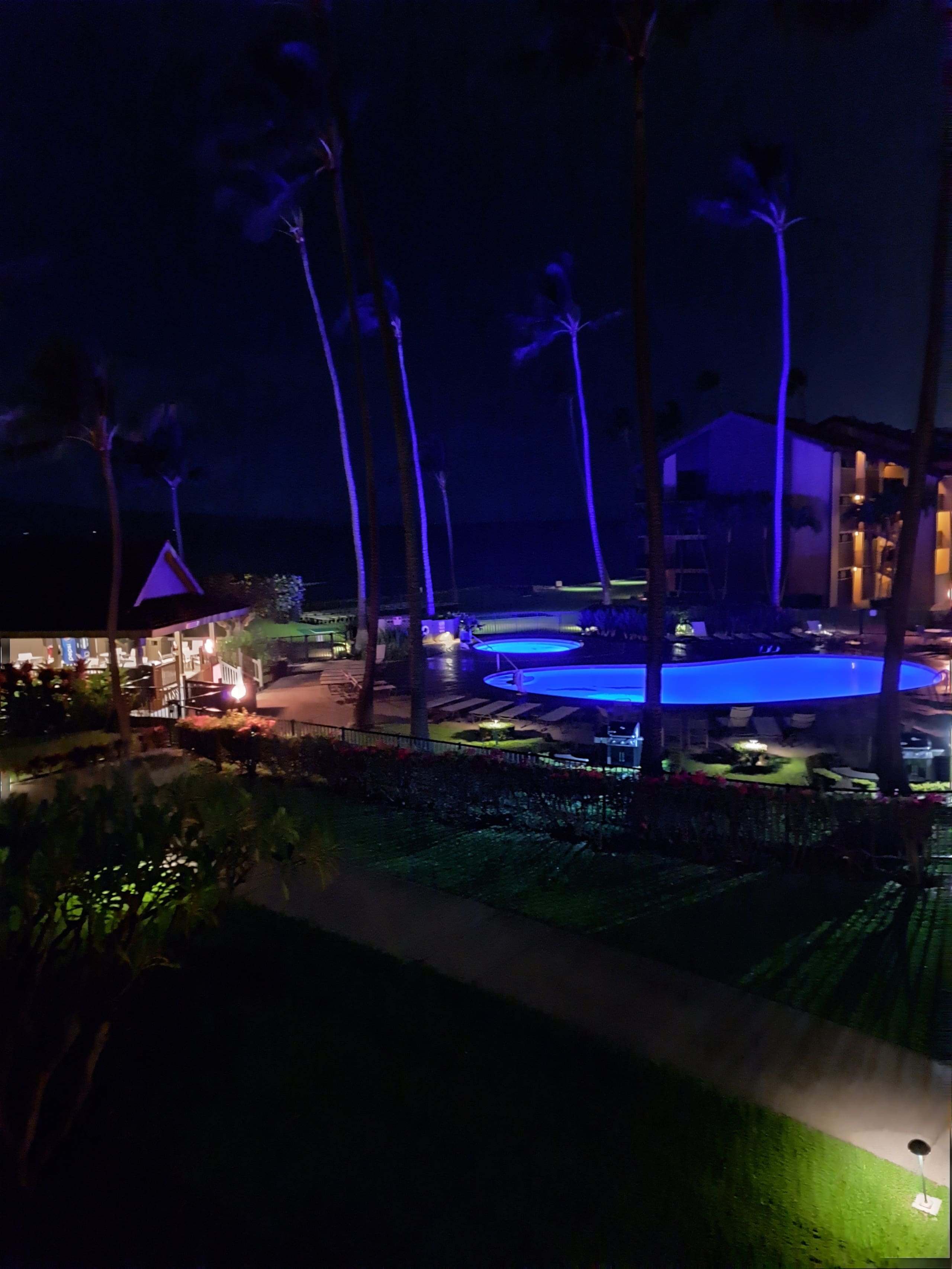 Condo in Lahaina · ★4.99 · 1 bedroom · 2 beds · 1 bath - Image 40