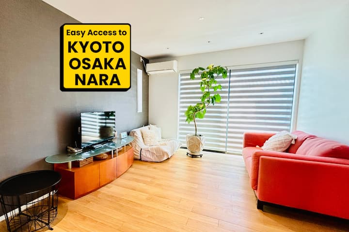 Easy access to Kyoto, Osaka and Nara!