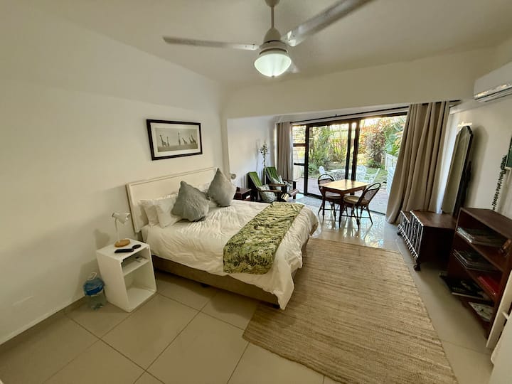 Beach Studio - Verulam