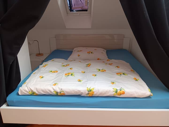 غرفة النوم 1