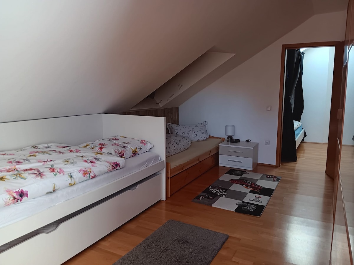 Спална соба 2