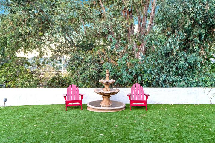 Architechtural Masterpiece 5 min walk to Rose Bowl gallery image 3