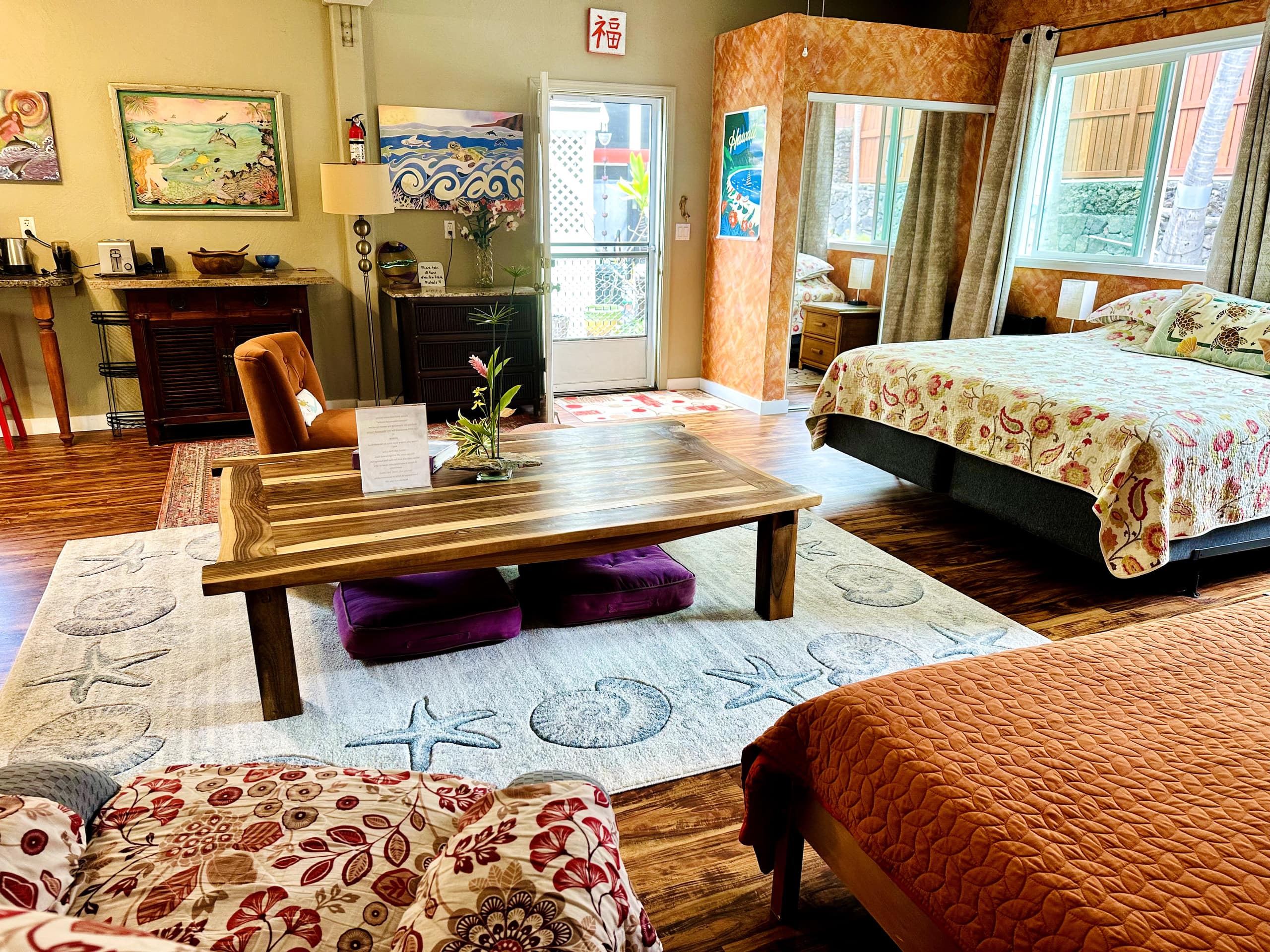 Home in Kealakekua Bay · ★4.92 · 13 bedrooms · 4 beds · 2.5 baths - Photo 21