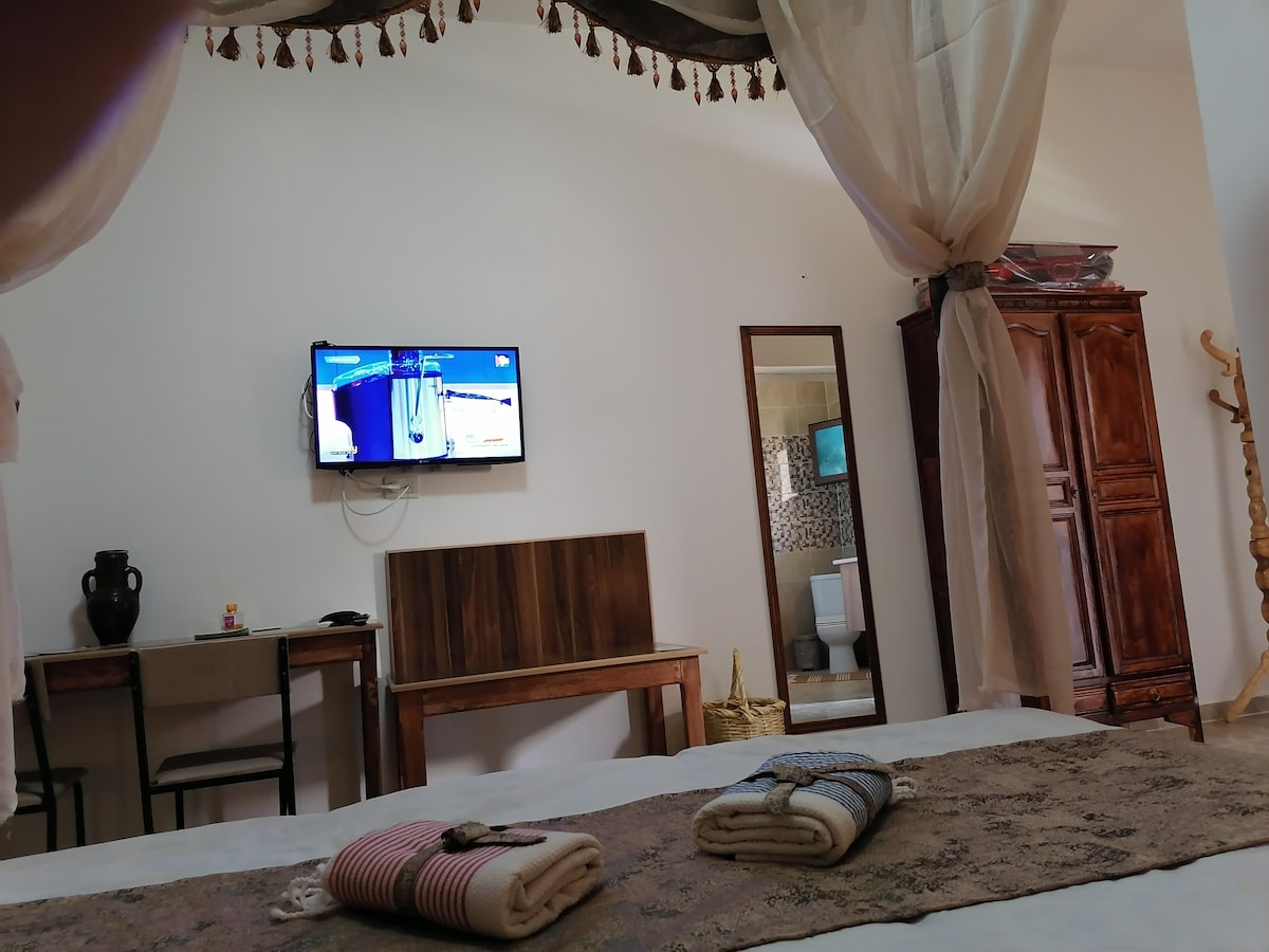 საძინებელი 2