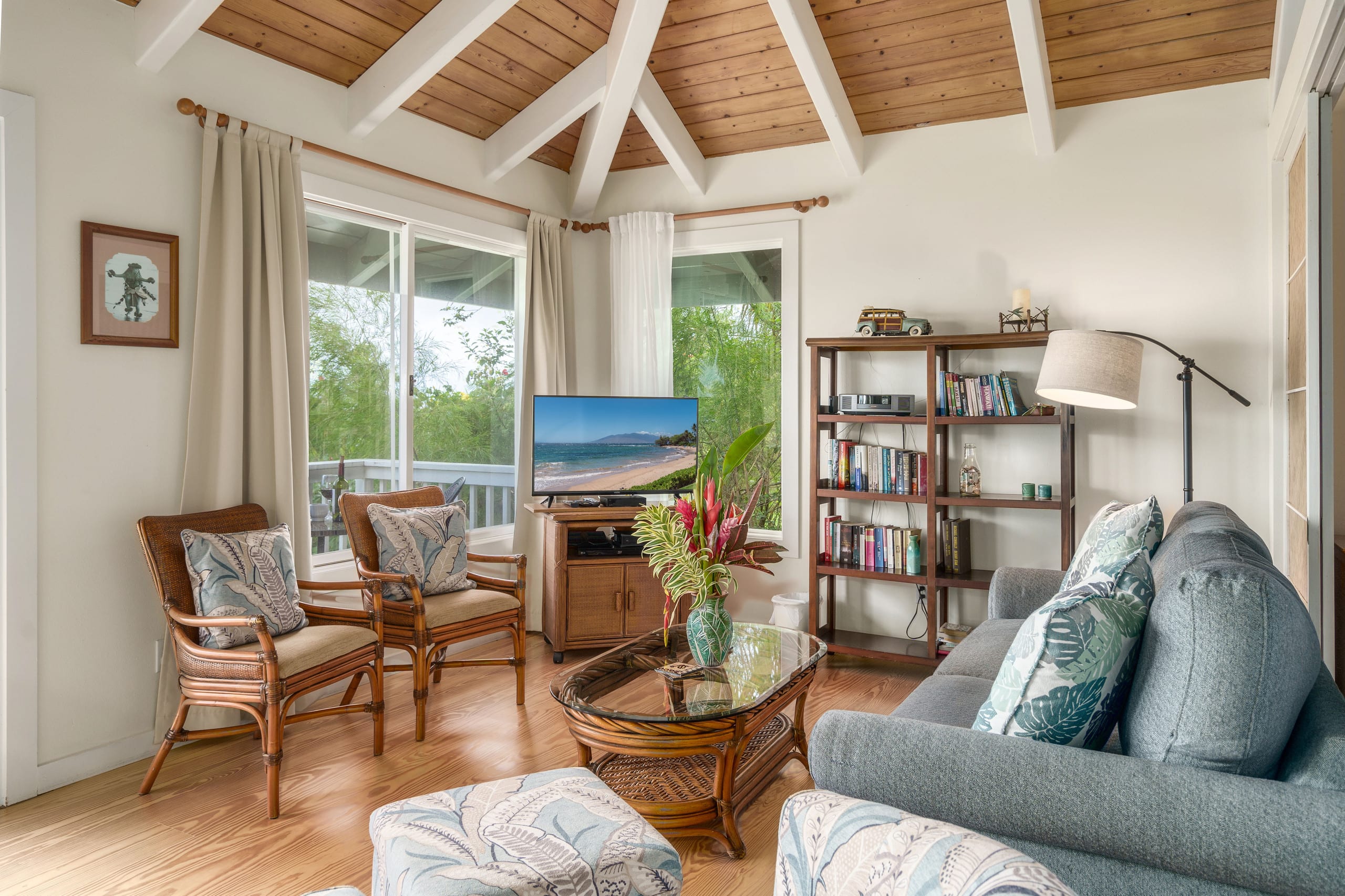 Maile Bungalow- County Licensed - Photo 3