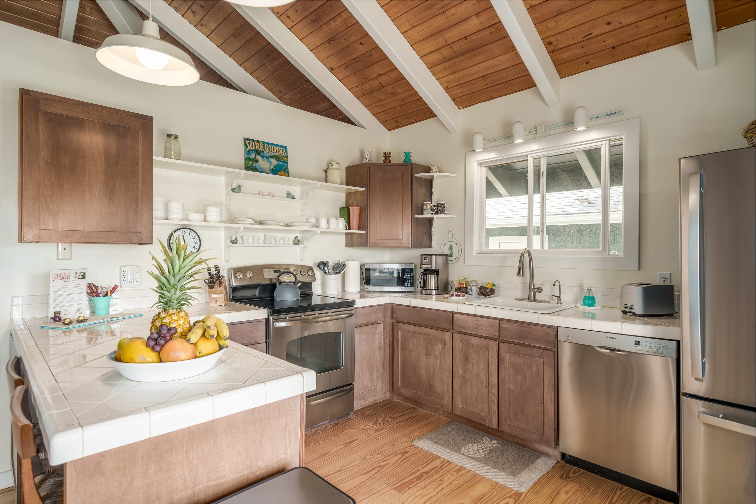 Maile Bungalow- County Licensed - Photo 5
