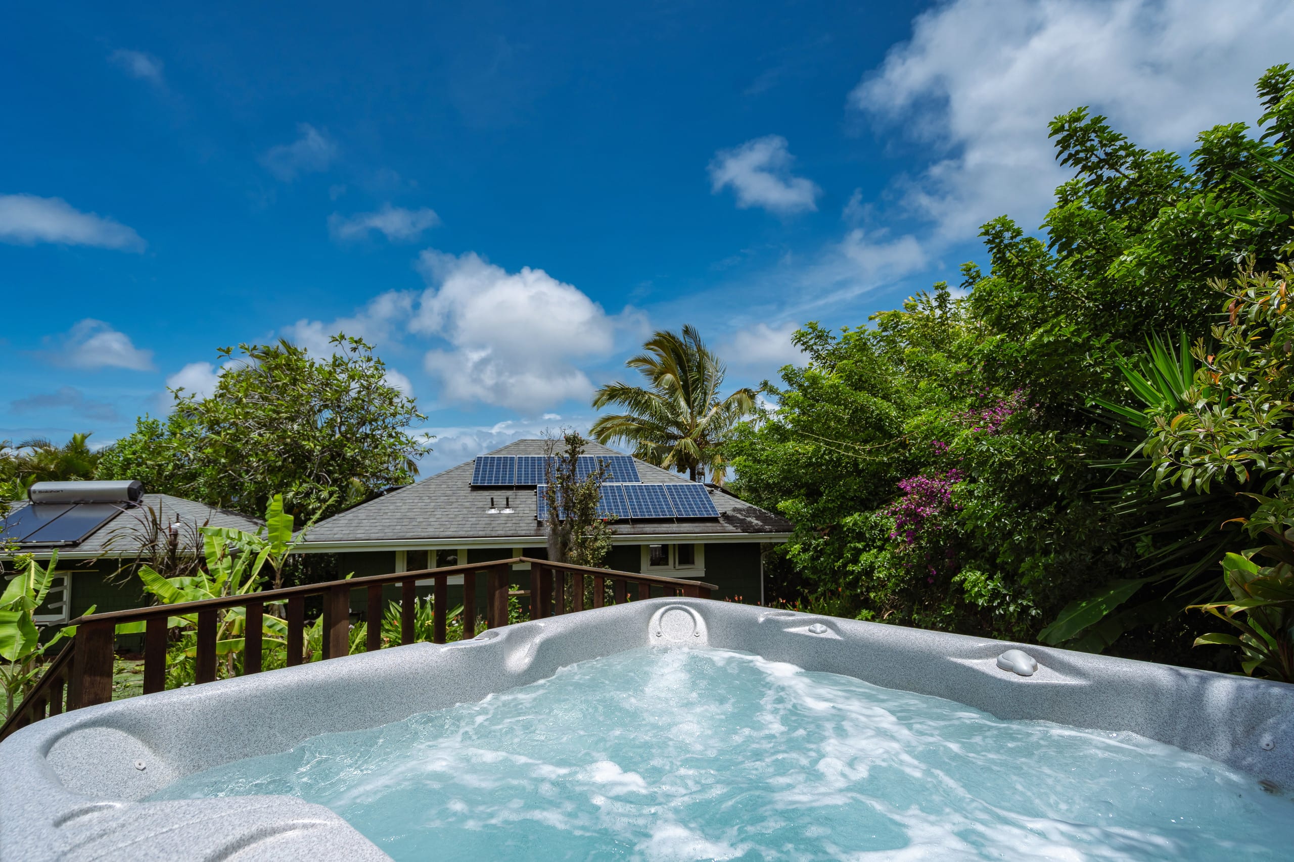 Maile Bungalow- County Licensed - Photo 24