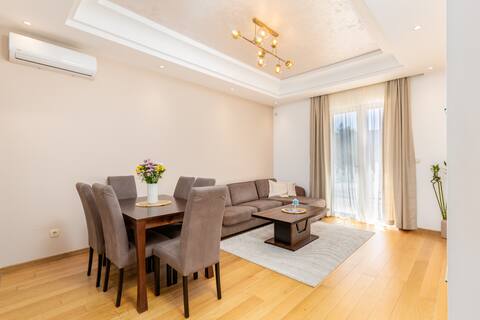 Successful Airbnb property: Garden flore apartment - Apart hotel MS Katunjanin in Igalo