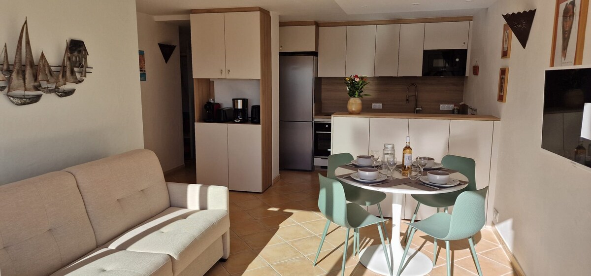 Annonce Airbnb populaire: Panoramic sea/Esterel view in Domaine du Golf à Roquebrune Sur Argens