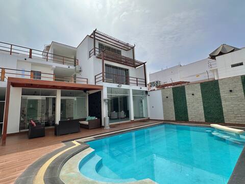 Pulpos Beach House in Punta Beautiful