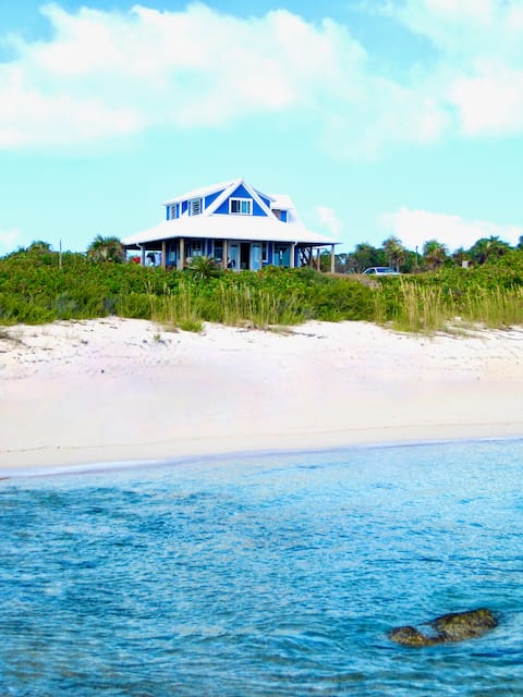 Beach Cove Oasis