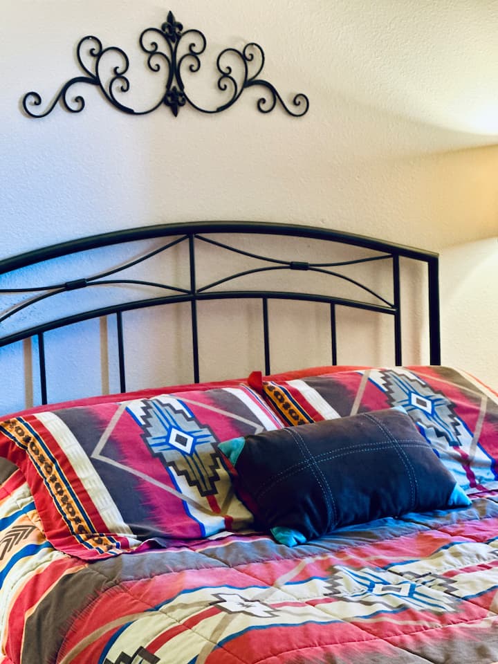 غرفة النوم 2