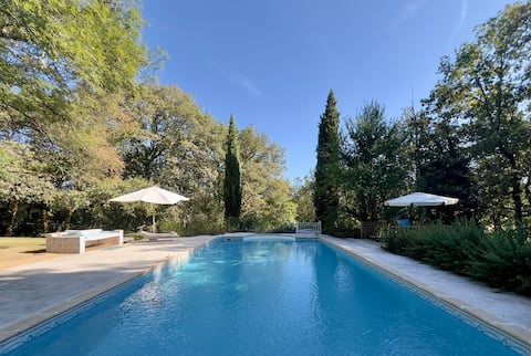 Pool Villa for 10 in Southwest France