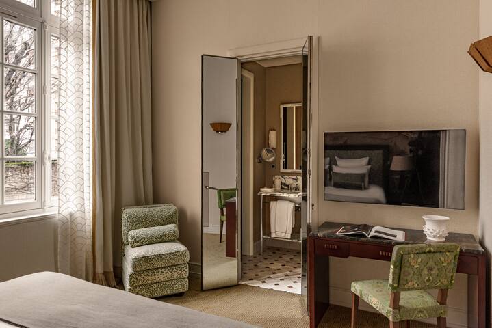 Villa Apartment Longchamp – 3 Bedrooms