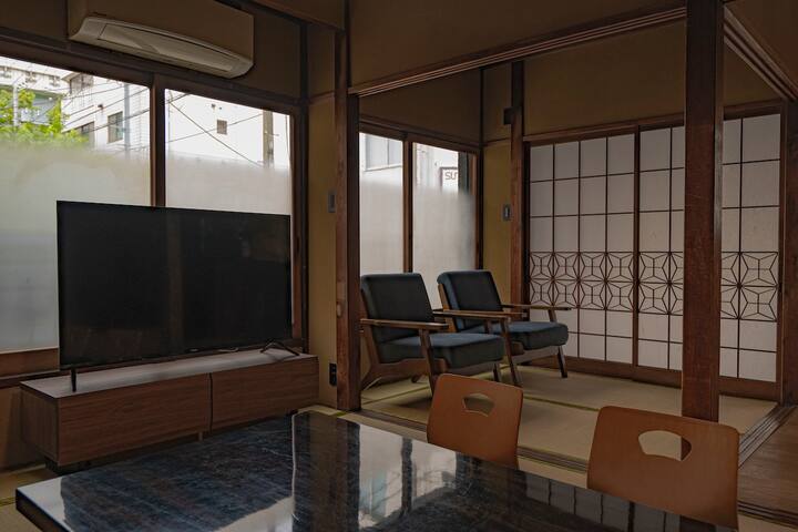 CraftFlat Asakusa – Downtown 3brd House gallery image 3
