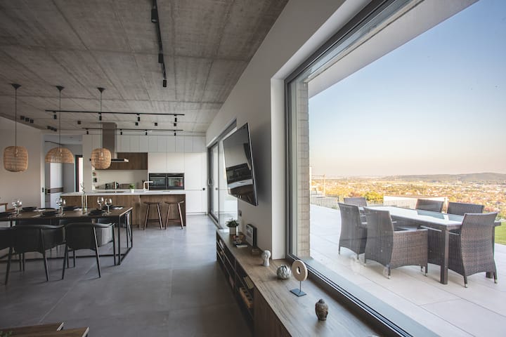 მისაღები ოთახი