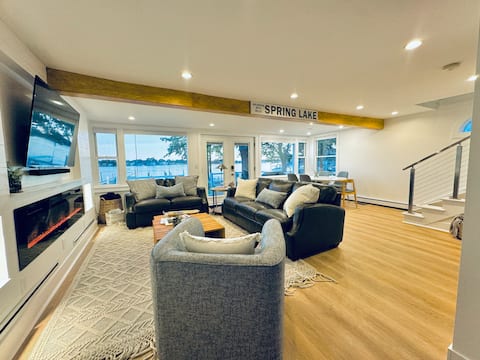 Spring Lake Gold Coast 4 Bedroom Home w/Large Dock