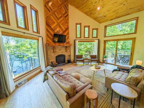 Heart of Lac du Flambeau: Peaceful Lake Retreat
