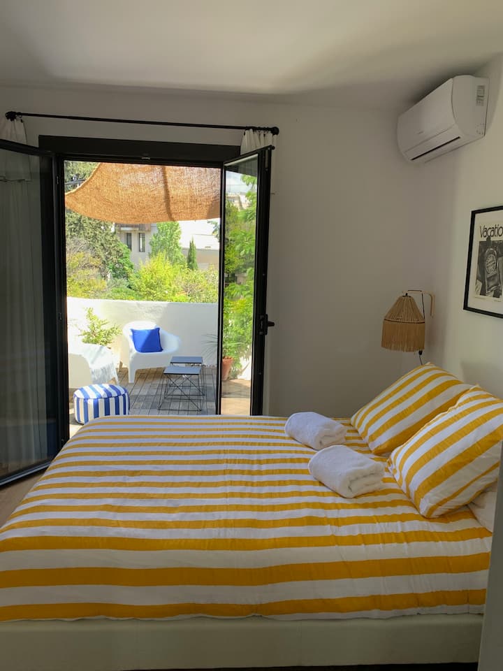 غرفة النوم 2