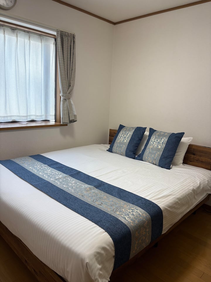 Брачен кревет (широк 150 - 2)