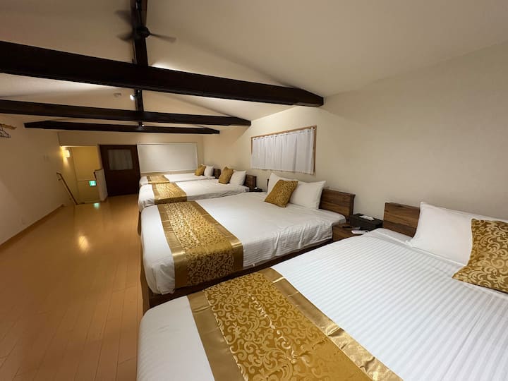 4 брачни кревета