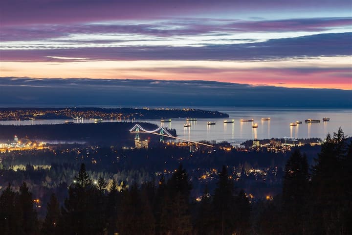 Home Away From Home Ocean View - North Vancouver