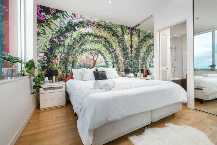 Best Seat in the House! 6BR 4BA+views-sleeps 16+ gallery image 3