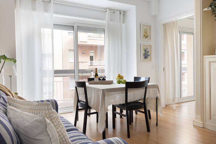 CENTRIC APARTMENT in BARCELONA gallery image 3