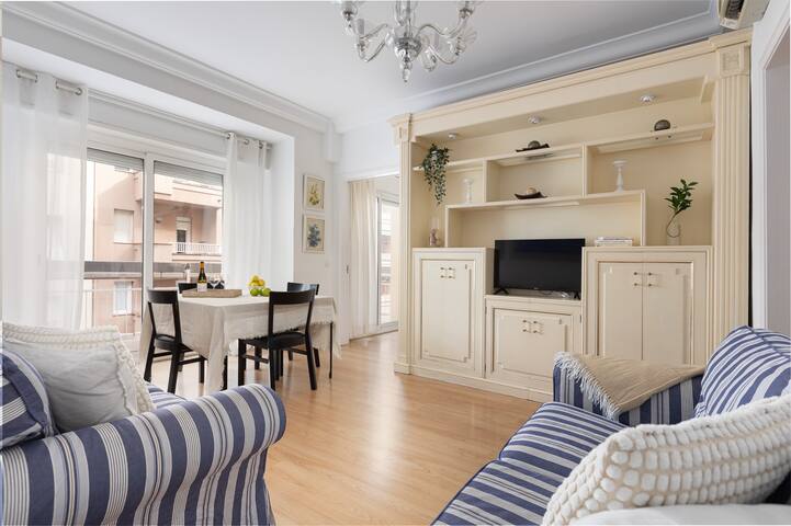 CENTRIC APARTMENT in BARCELONA gallery image 2