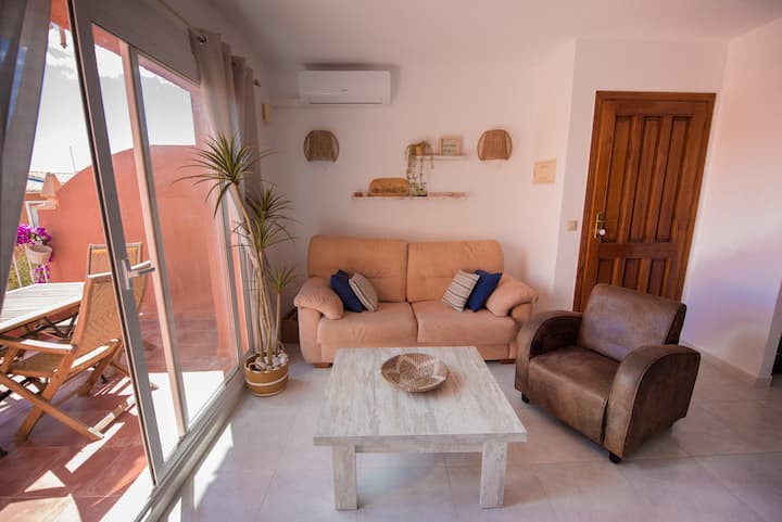 Apartamento Con Terraza Soleada Y Vistas Al Mar - Xàbia