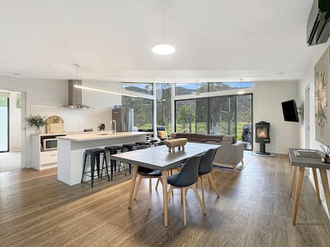 Grampians Villas - "Gumnut Villa"